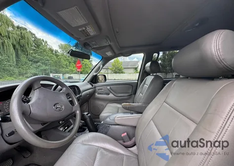 2004 Toyota Sequoia Sr5 из США, поврежденный, VIN 5TDBT44A34S222237